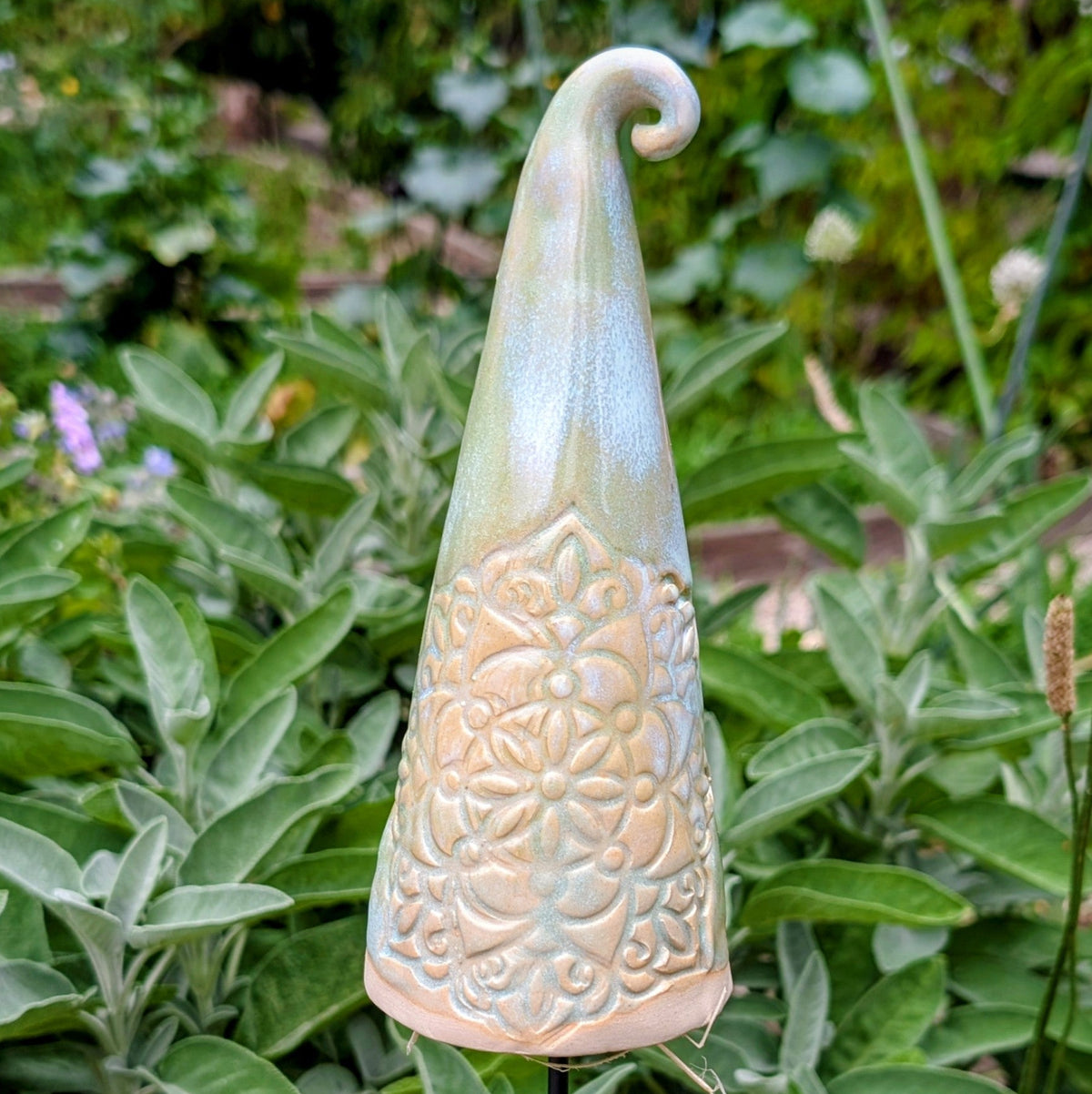 Käferzipfel aus Keramik