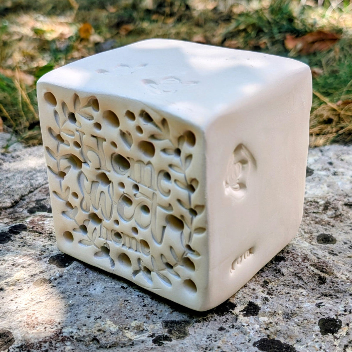 Bienenstein L "Home sweet home" für Wildbienen