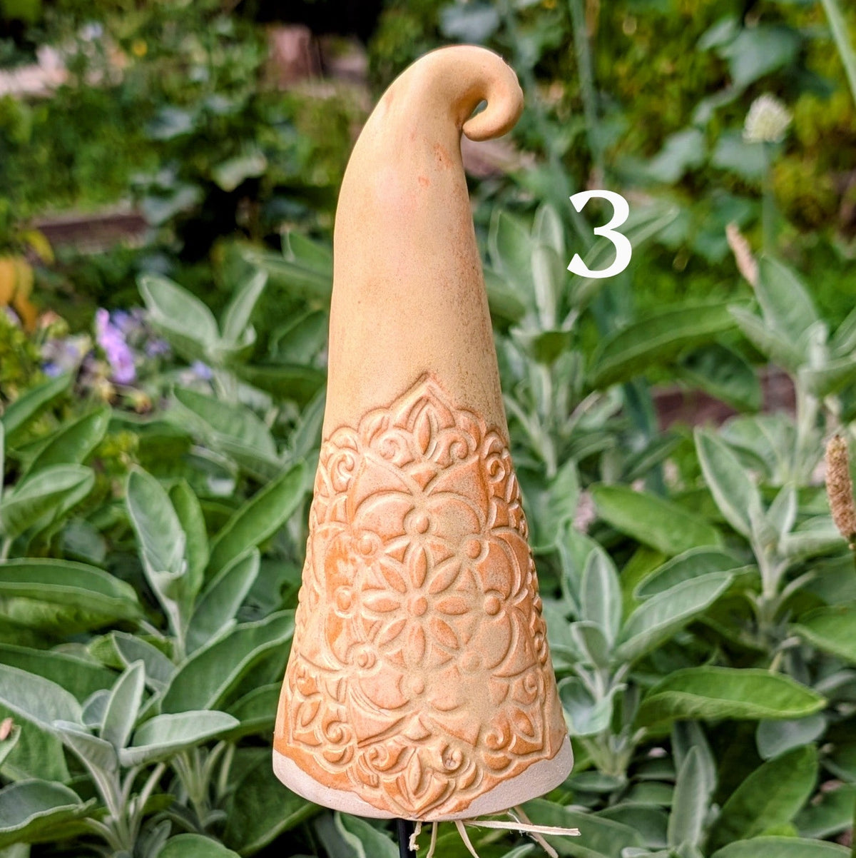 Käferzipfel aus Keramik
